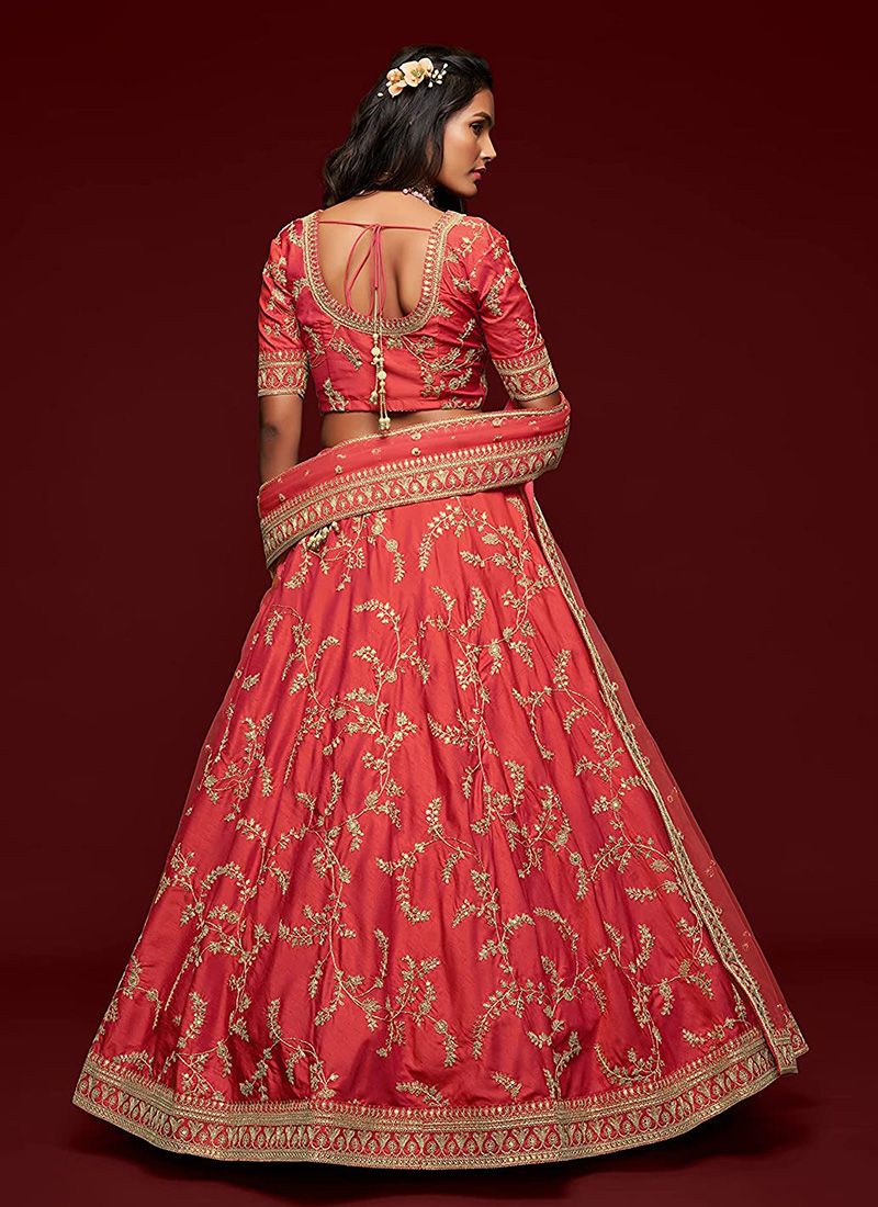 Embroidery Work Art Silk Red Wedding Lehenga for Bride