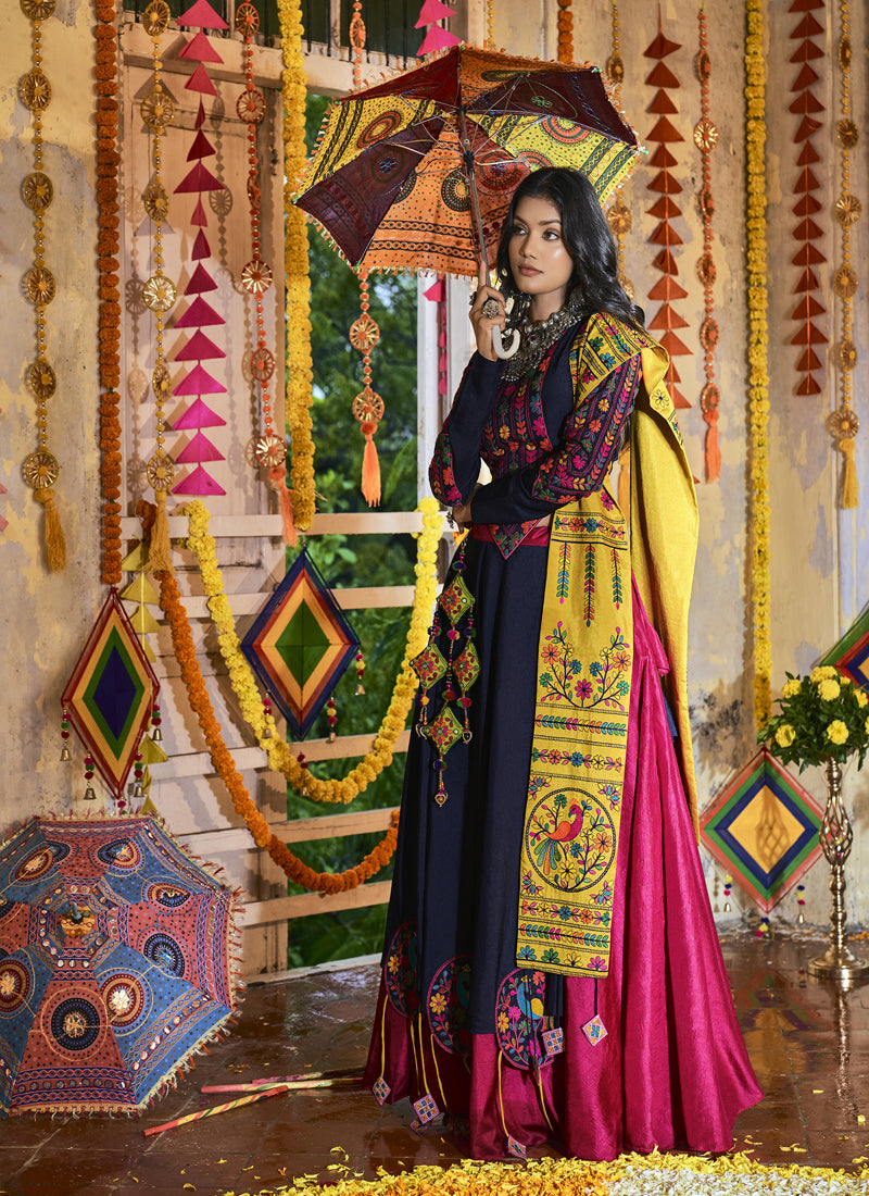 Silk Thread Embroidery Work Black Chaniya Choli for Navratri